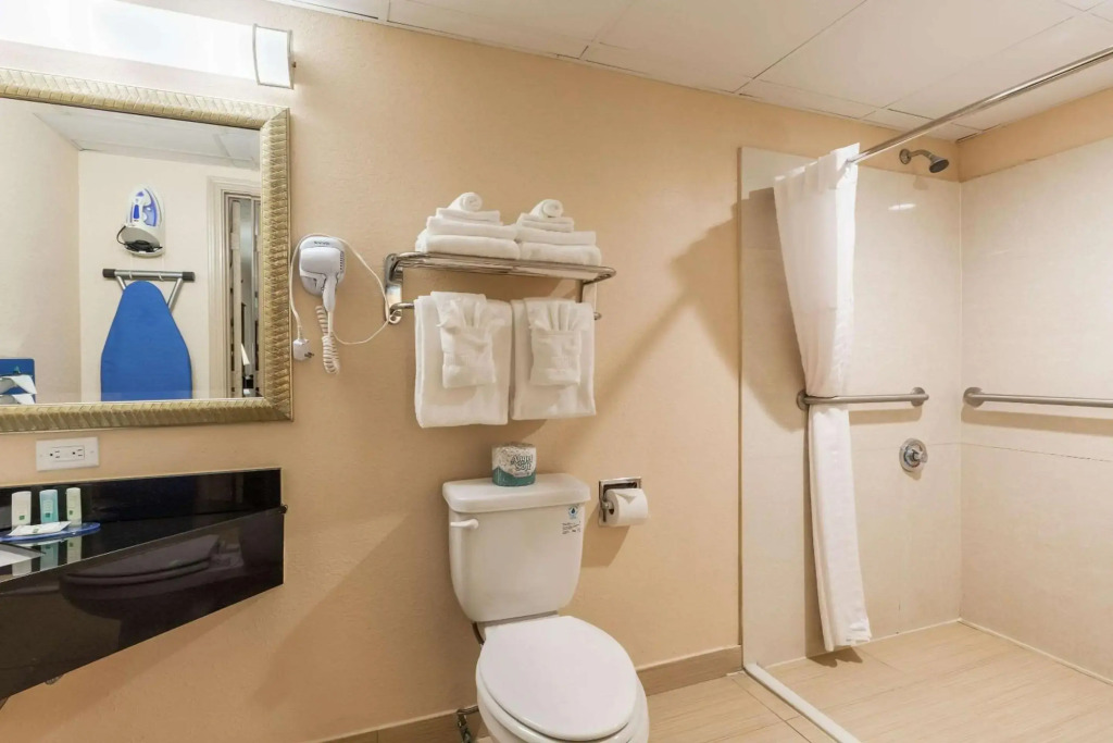 Quality Inn Pasadena - Houston East
