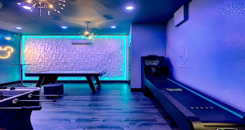 Luxury Famlily Villa 6BR Pool SPA Game