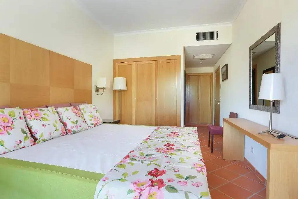 F5 Vila Sol by Garvetur