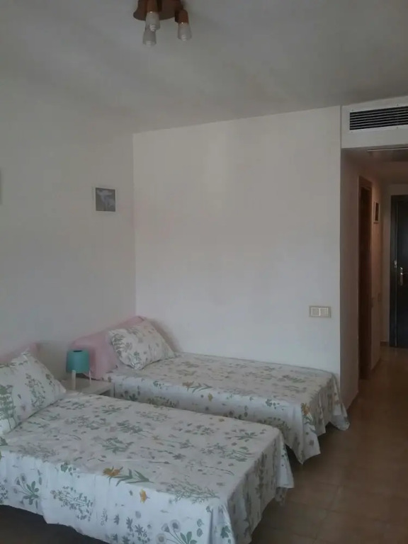 Studio in Sevilla, With Wonderful City View, Balcony and Wifi - 97 km
