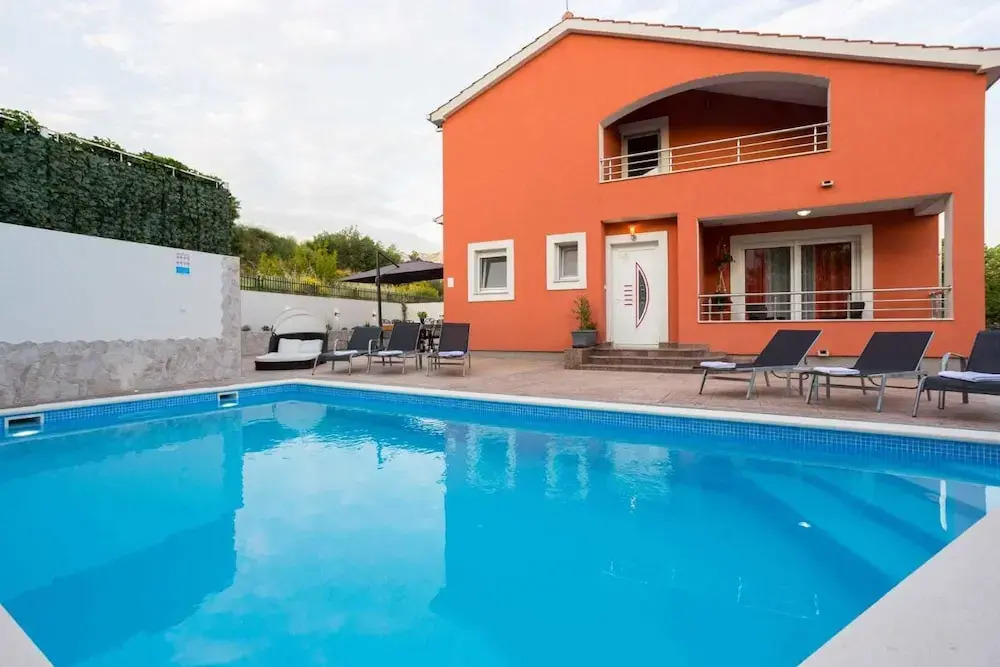 Holiday House Klaric