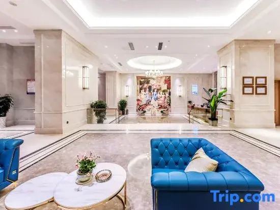 Vienna Hotel Hejiang Yangtze River Bridge