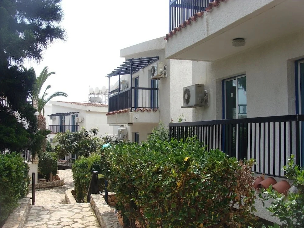 Aphelandra Hotel Apartments