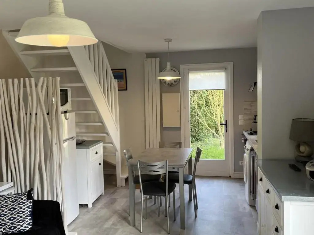 Appartement Cabourg, 3 pièces, 6 personnes - FR-1-487-135