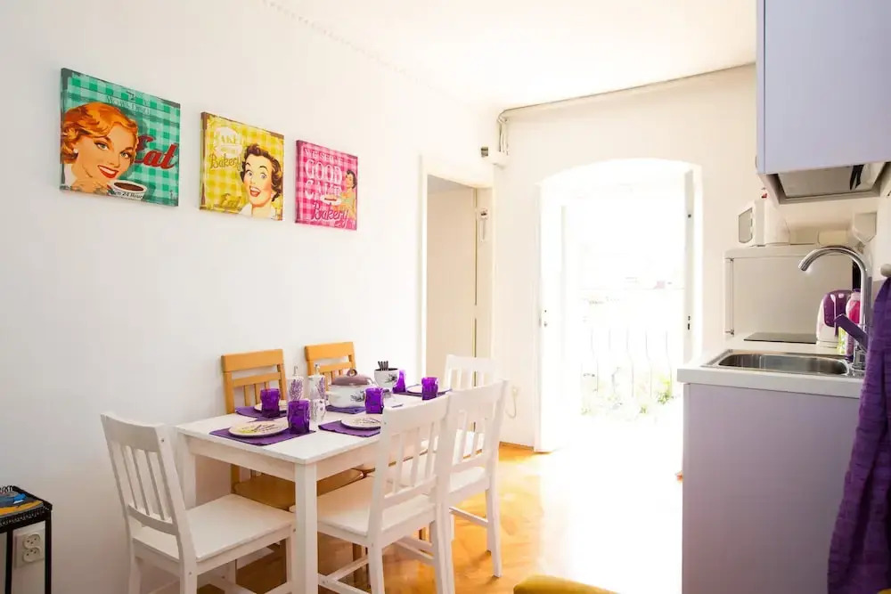 Guest House Gugily