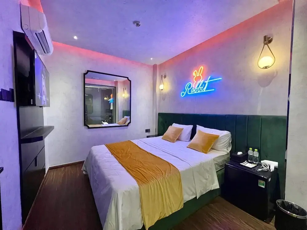 Midas Hotel