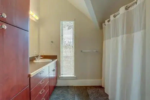 Surfsup-River View-AC-3BR/2BA