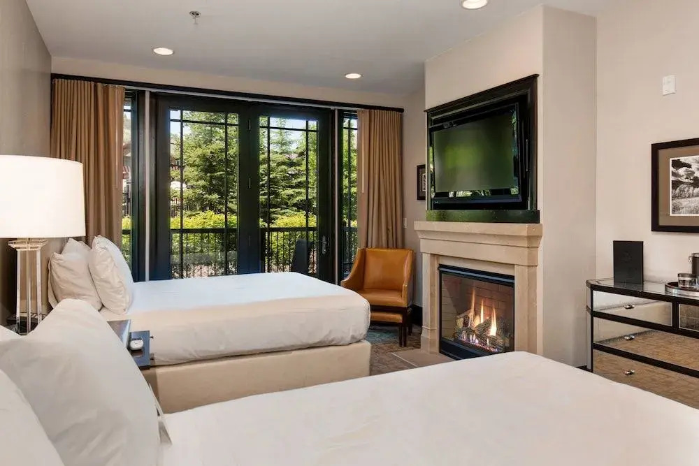 2100 Frostwood Drive Condo - 3 Br condo by RedAwning
