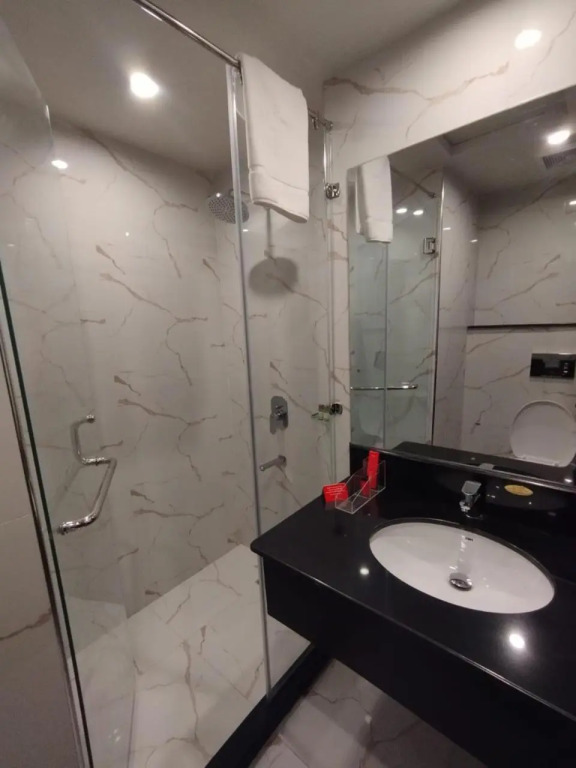 Avari Xpress Gilgit