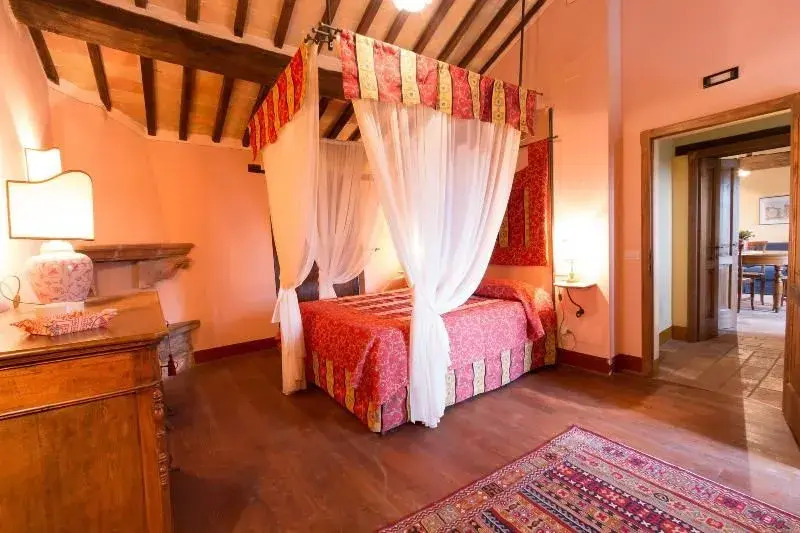 Farm House Villa Fibbino