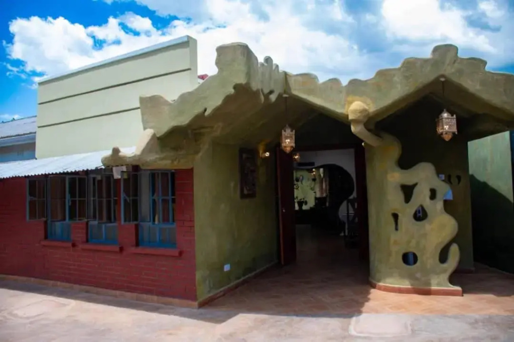 parachichi house Bed and Breakfast