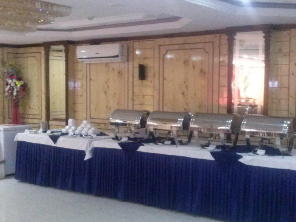Hotel Thames International