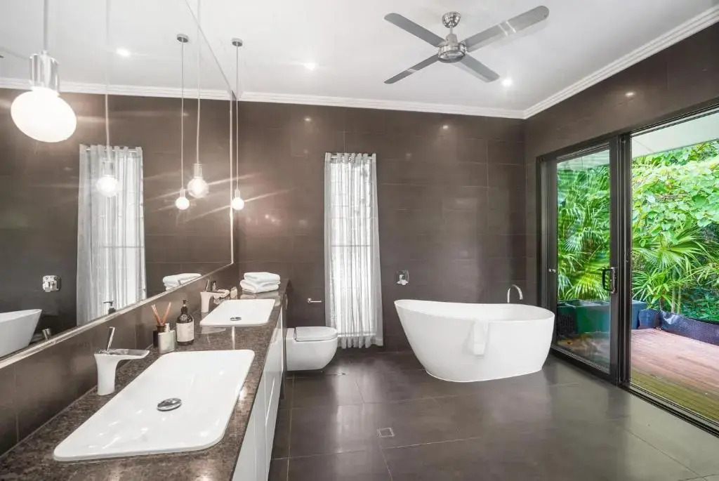 Belle Escapes 58 Ocean Dr Luxury Home Palm Cove