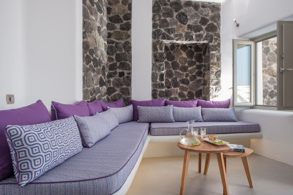 La Perla Villas and Suites