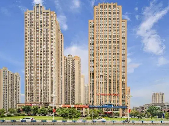 Vienna Classic Hotel (Chongqing Nanbin Road Danzishi)