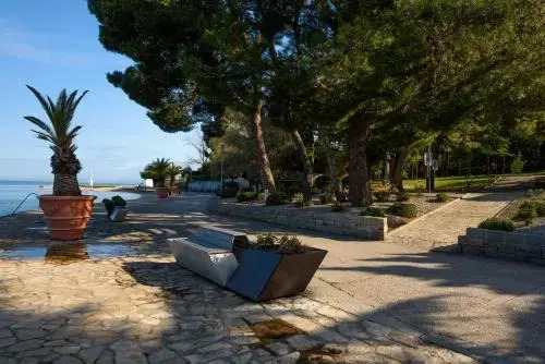 Hostel Alieti