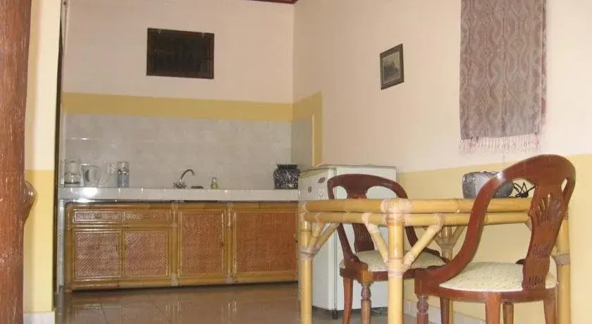 Ombak Putih Bungalows