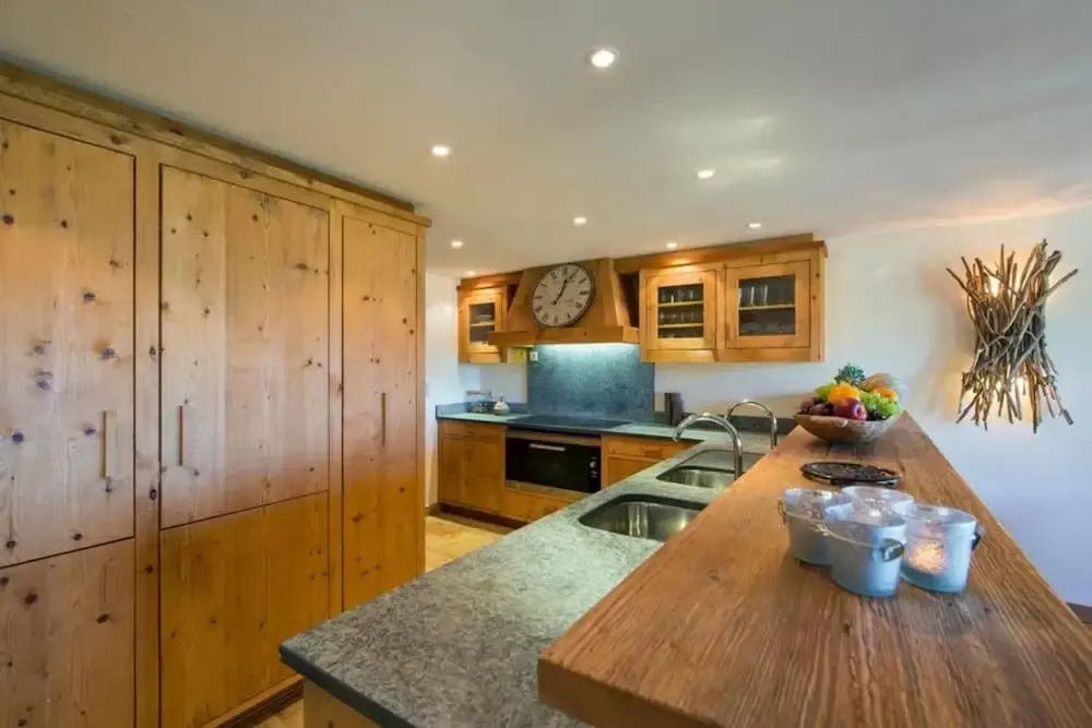 Super Luxurious Flat Verbier