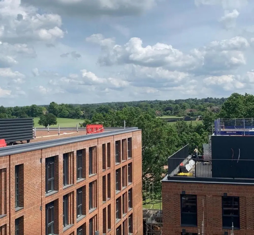 Comfortable Ensuite rooms - GUILDFORD - Campus Accommodation