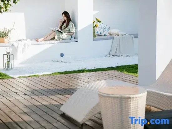 Watch Wheat Field Moganshan Villa Designer Hot Spring Meisu