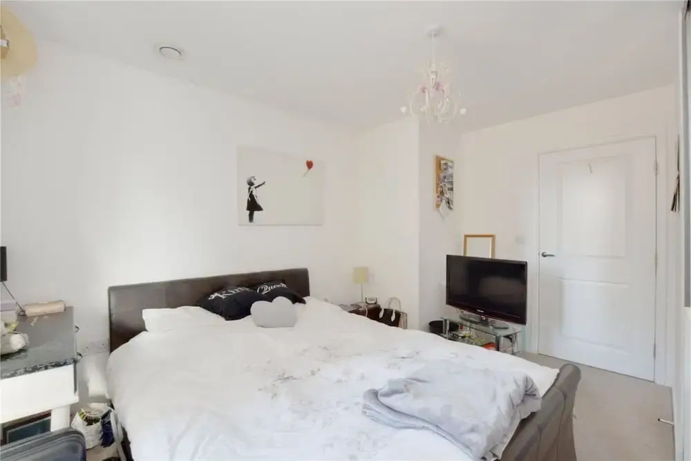 2 Bedroom Flat in Greenwich