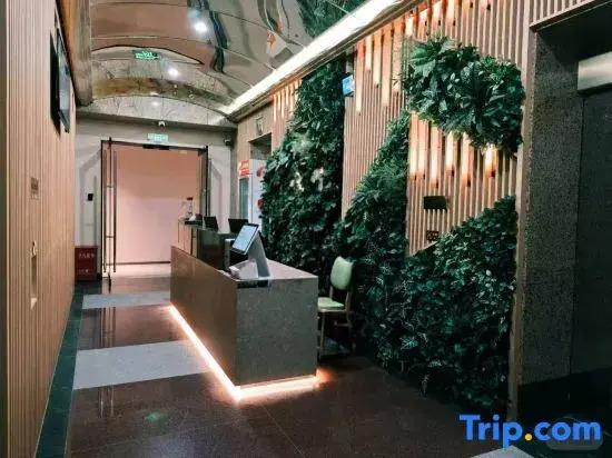 Hemu Youth Hostel Hotel (Guomao)