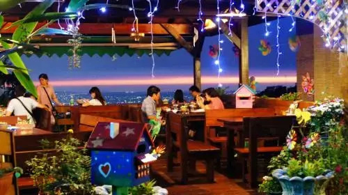 Meteor Garden B&B