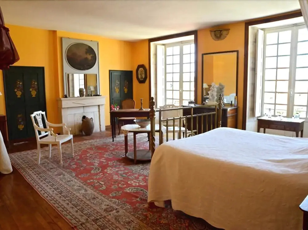 Chambres dHôtes et Gîtes du Château de Clauzuroux
