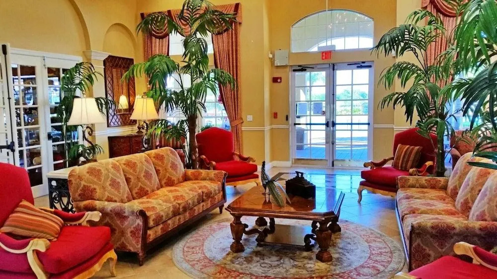Luxurious Condo w Modern Design, near Disney