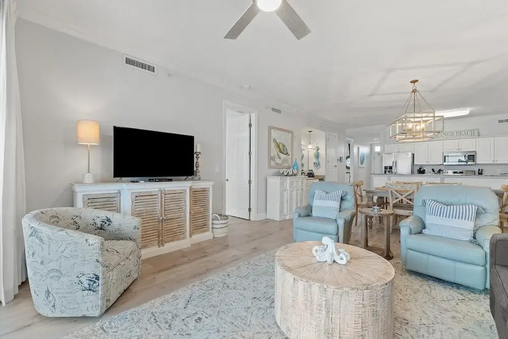 Regency Isle 503