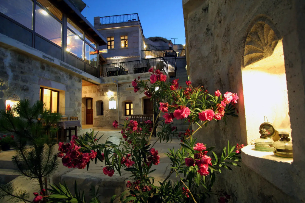 Gedik Cave Hotel