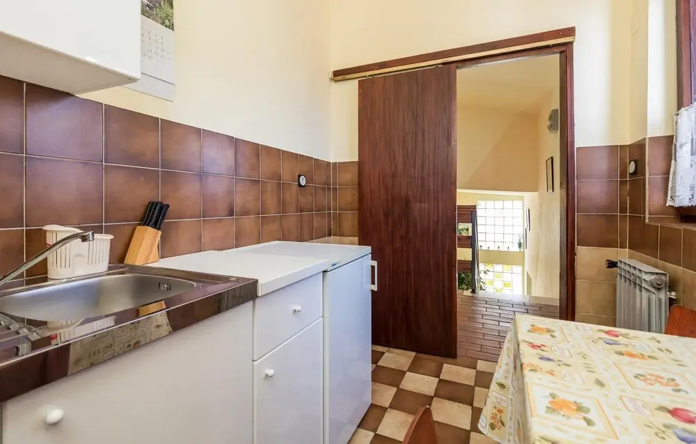 Nice Home in Sveti Juraj With Wifi and 5 Bedrooms