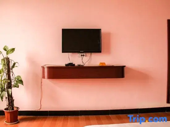 Mengzhou Datang Hotel