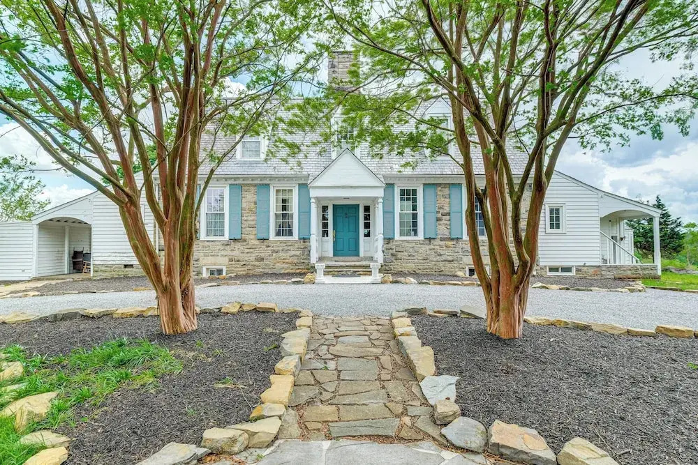 Riverfront Estate Near Virginia Tech