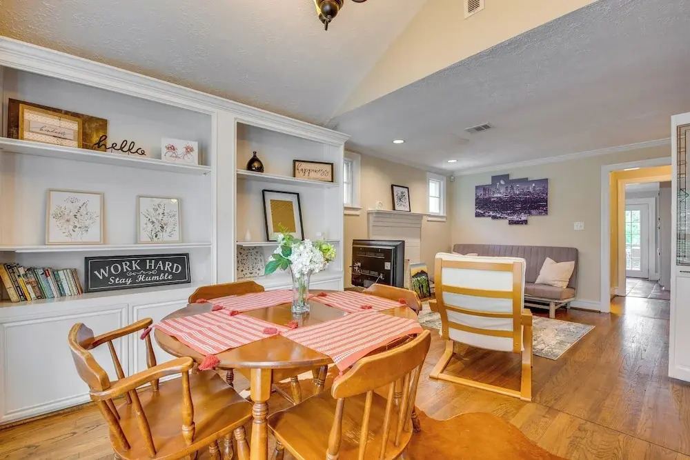 Patio & Outdoor Dining! ATL Stay Near Intl Soccer