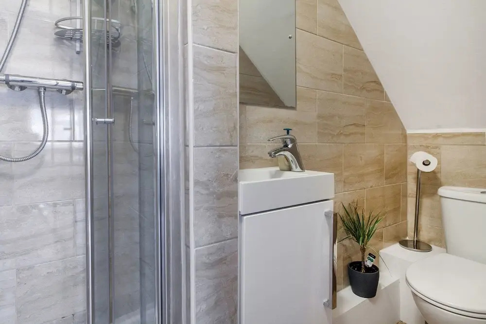 TH Serviced Apartment London