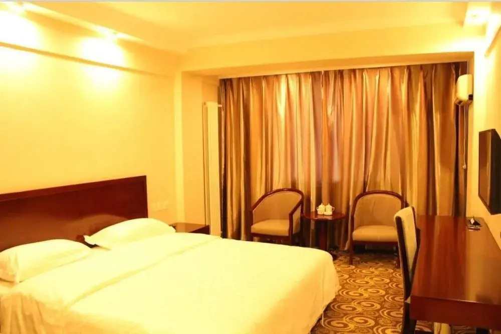Aifeel Hotel