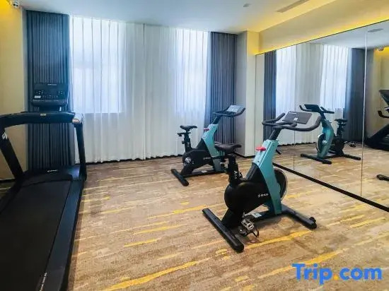 Yunyi Zizai Hotel (Ordos Dongsheng District National Fitness Center)