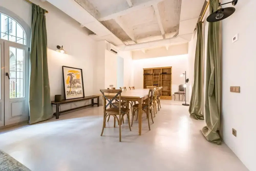 The Deauville Majestic 1 Bedroom in Chueca