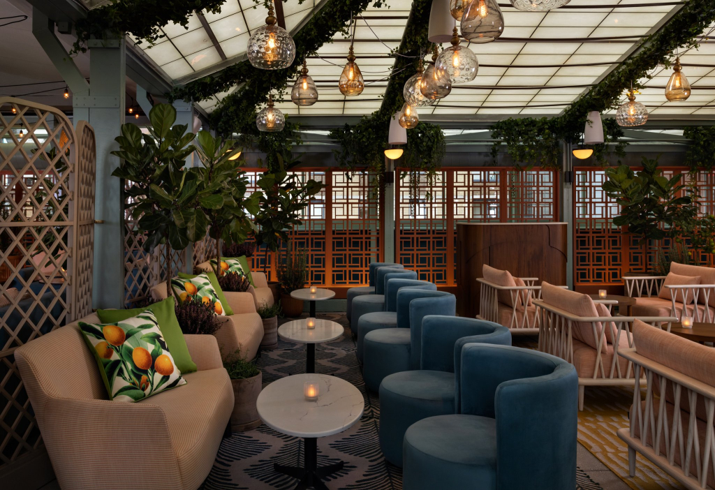 Kimpton Theta New York - Times Square by IHG