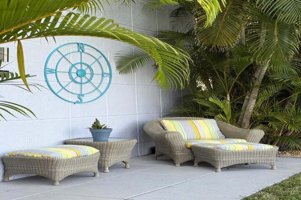 South Beach Place - Vero Beach