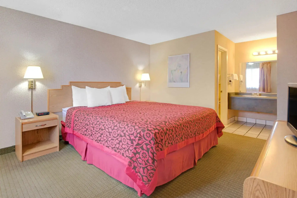 Tree Inn & Suites Albuquerque