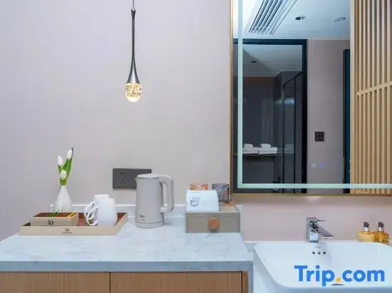 Kunming Holiday Inn Hotel (Guangfu Road Dashanghui Store)