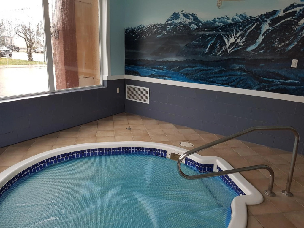 Alpine Inn & Suites