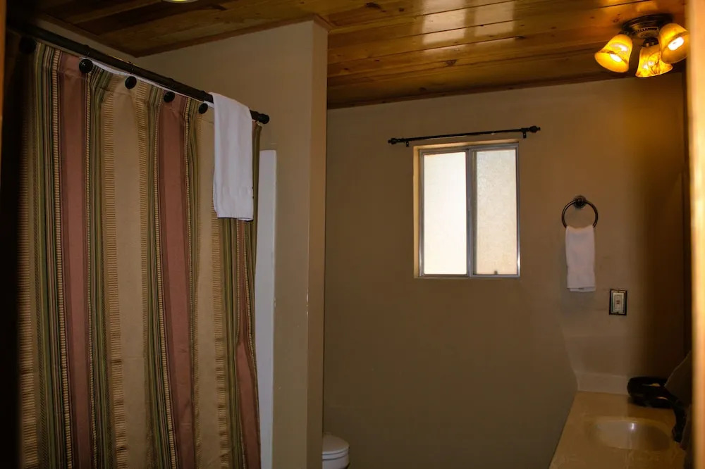 Goldmine Lodge