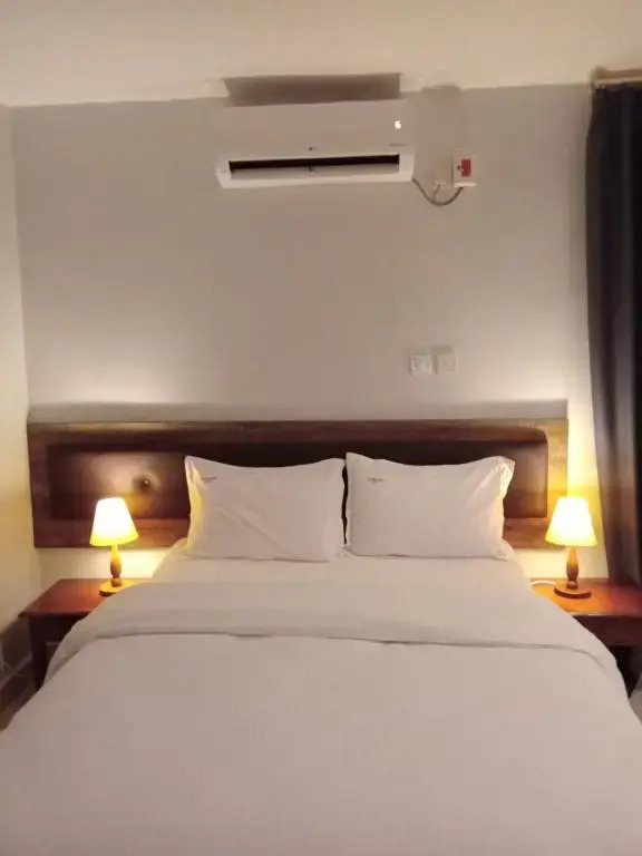 ENZI FURNISHED APARTMENT DIANI