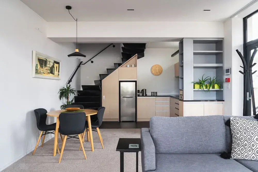 Deluxe Inner-city Apartment on Moray