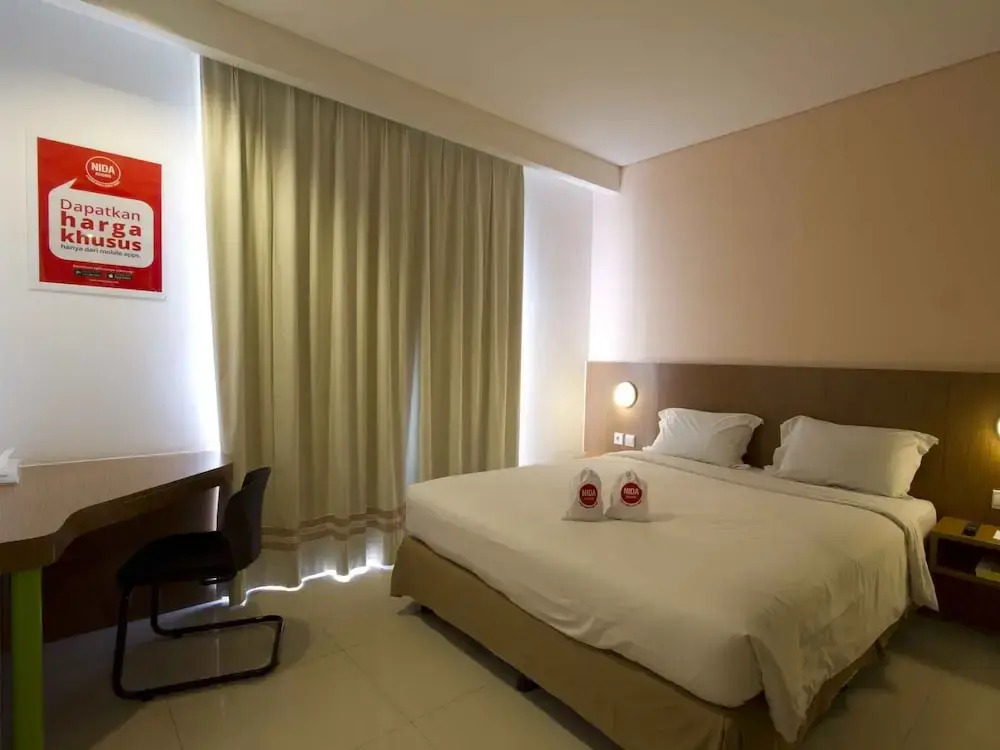 NIDA Rooms Tebet Pancoran Statue Dukuh Patra Raya