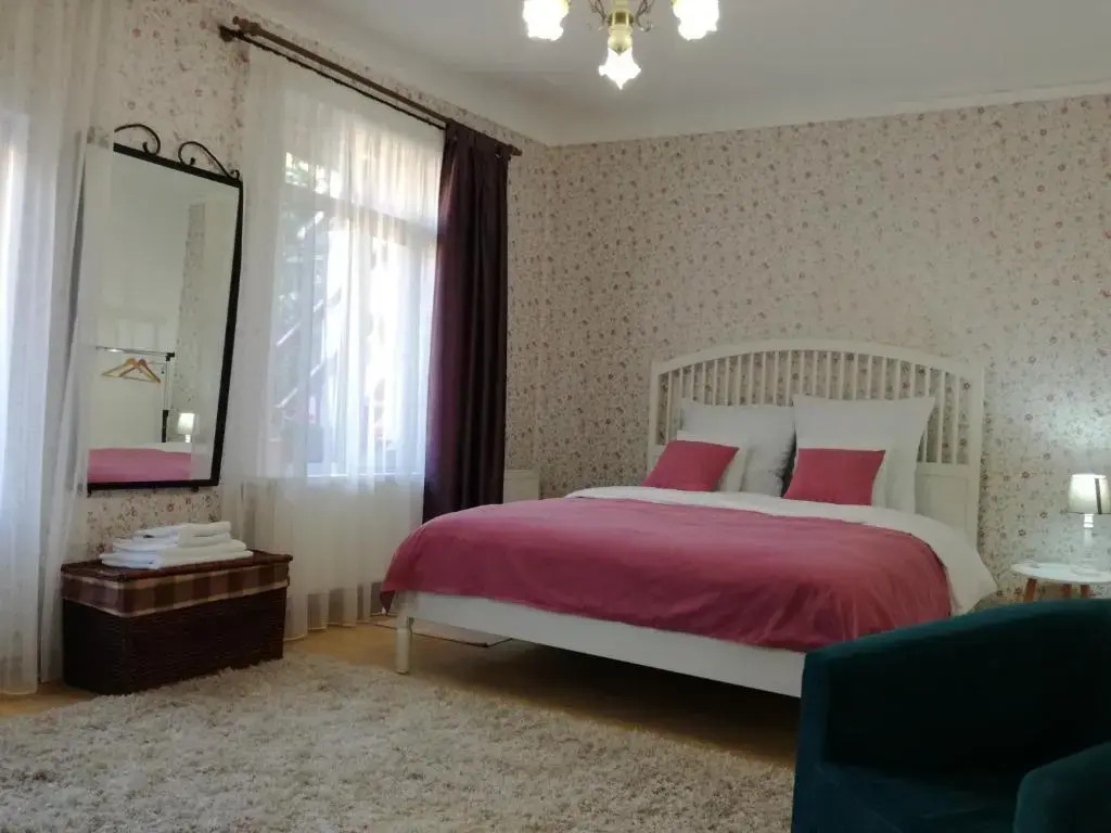 Union Square Apartment 2