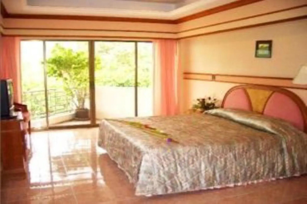 Supar Royal Beach Hotel